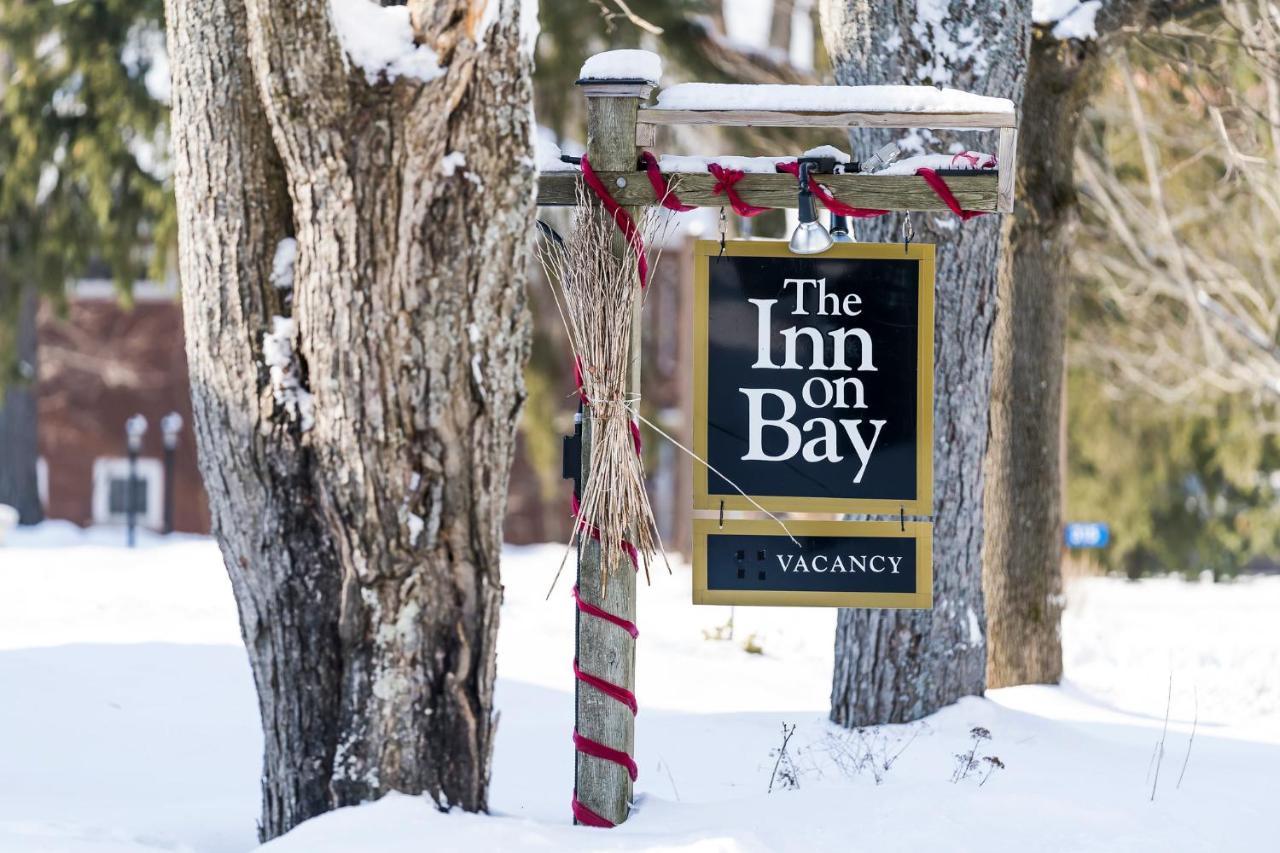 The Inn On Bay Gravenhurst Εξωτερικό φωτογραφία